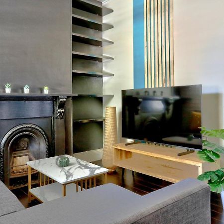 Unique 2 Bedroom House Pyrmont 2 E-Bikes Included 시드니 외부 사진