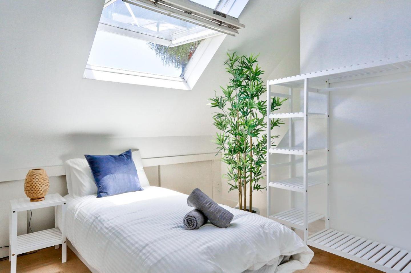 Unique 2 Bedroom House Pyrmont 2 E-Bikes Included 시드니 외부 사진